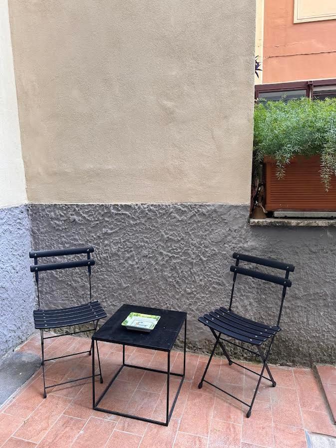 La Casetta Di Oppi Neapel Exteriör bild